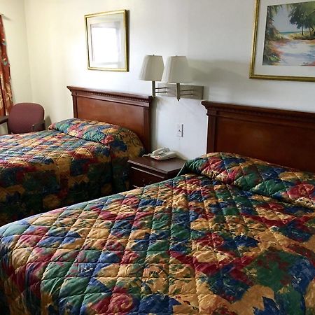 East Lake Inn Orient Park Екстер'єр фото